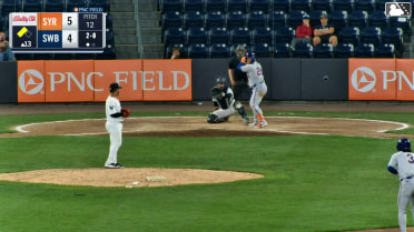 Christian Arroyo singles on a line drive to left fielder Seth Brown. Nick Morabito scores. Ji Hwan Bae scores.