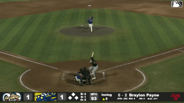 Braylon Payne homers (3) on a fly ball to left field.