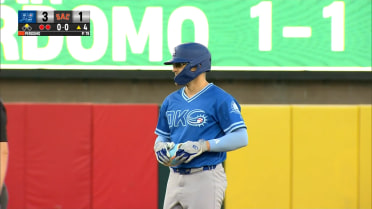 Rehabbing Enrique Hernández's pair of hits