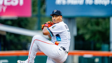 Five-Run Eighth Propels Sugar Land To Comeback Win In Series Opener