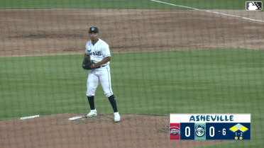 Freili Encarnacion singles on a line drive to left fielder Caden Powell. Gerardo Rodriguez scores. Isaiah Jackson to 2nd.