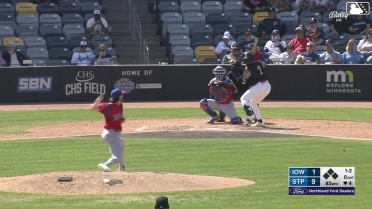 Kaelen Culpepper homers (6) on a fly ball to right center field.