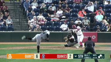 Kendrey Maduro singles on a ground ball to shortstop Luis Hernández. Hayden Alvarez scores. Kevyn Castillo to 3rd.
