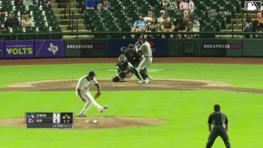 Luis Curvelo In play, run(s) to Aaron Schunk