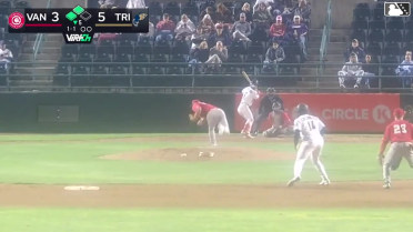 David Mershon out on a sacrifice fly to center fielder David Calabrese. Harold Coll scores. Kevyn Castillo to 3rd.