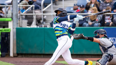 Felnin Celesten singles on a fly ball to center fielder Gage Harrelson. Jonny Farmelo scores.