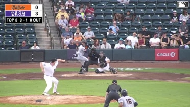Jhon Diaz homers (3) on a fly ball to left center field. Carlos Colmenarez scores. Nicandro Aybar scores.