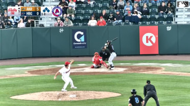 Alex Mooney walks. Jacob Cozart scores. Nick Mitchell to 3rd. Jake Fox to 2nd.