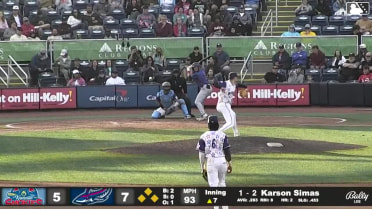 Karson Simas grounds into a force out, shortstop Cristian Hernández to second baseman Ian Lewis Jr. Edgar Alvarez scores. Andy Garriola to 3rd. Ariel Armas out at 2nd. Karson Simas to 1st.