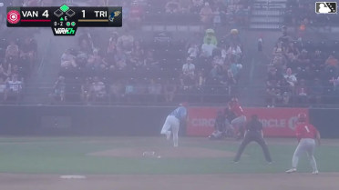Jacob Sharp doubles (13) on a fly ball to right fielder Randy De Jesus. Eric Snow scores.