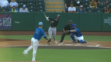 Ethan Salas' three-hit game vs. Comets