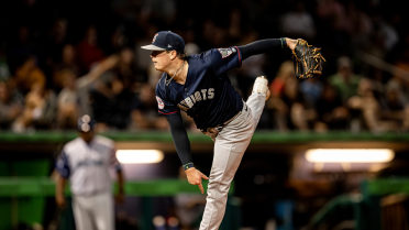 Smith Shoves in Game 2 One-Hitter to Earn Doubleheader Split