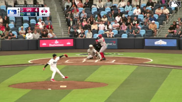 Robert Calaz singles on a sharp line drive to center fielder Slade Caldwell. Alan Espinal scores. Tommy Hopfe to 2nd.