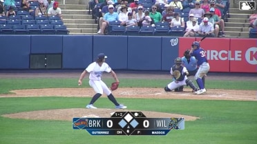 Riley Maddox In play, run(s) to Daiverson Gutierrez