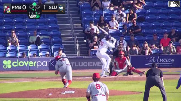 Yohairo Cuevas doubles (1) on a line drive to right fielder Yordalin Peña. Randy Guzman scores.