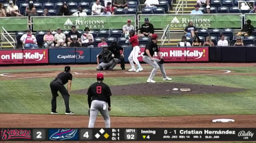 Cristian Hernández homers (4) on a line drive to left field. Juan Matheus scores.