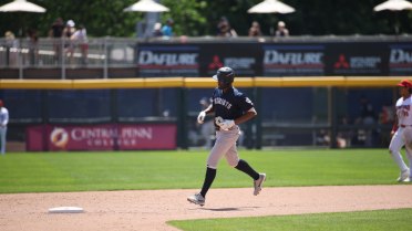Gladney’s Two-Homer Day Catapults Somerset to Series-Clinching 7-3 Win in Harrisburg