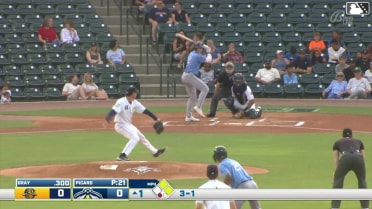 Taitn Gray doubles (11) on a line drive to right fielder Daniel Lopez. Andreimi Antunez scores. Cooper Flemming to 3rd.