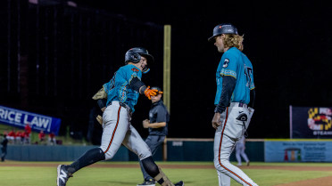 Baysox pitch one-hit shutout to win fourth straight