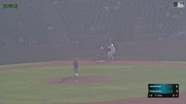 Luke Hill's solo homer