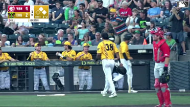 Dasan Hill In play, run(s) to Walker Martin