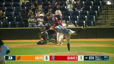 Kendrey Maduro reaches on a fielder's choice, fielded by second baseman Dervy Ventura. Jonny McGill scores. Gabriel Davalillo to 2nd.