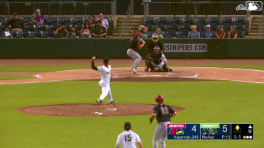 Rolddy Muñoz In play, run(s) to Matt Koperniak