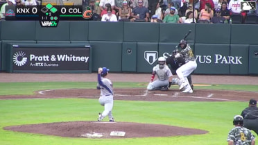 Ambioris Tavarez singles on a line drive to center fielder Karson Simas. Luke Waddell scores. Drew Compton to 3rd.