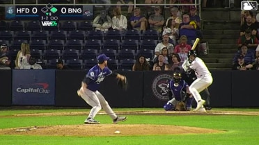 Carlos Torres In play, run(s) to Kevin Parada