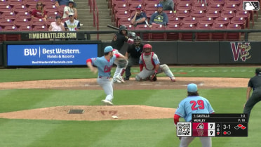 Luis Castillo homers (4) on a fly ball to right field. Marco Dinges scores. Andrew Fischer scores.
