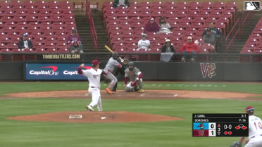 Starlyn Caba doubles (2) on a sharp line drive to right fielder Luis Castillo. Cam Clayton scores. Dillon Head scores.