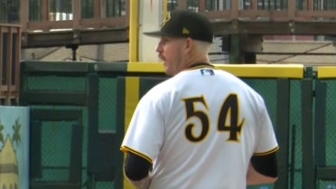 Chris Devenski tosses a scoreless frame during rehab