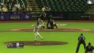 Josh Lowe doubles (3) on a line drive to right fielder Gilberto Celestino. Yolmer Sánchez scores. Arol Vera scores. Christian Moore to 3rd.