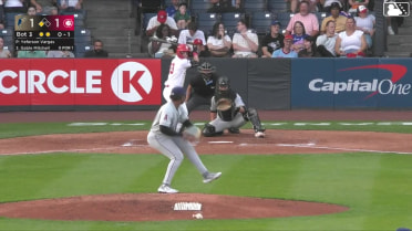 Yeferson Vargas In play, run(s) to Gable Mitchell