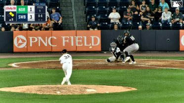 Christian Encarnacion-Strand out on a sacrifice fly to center fielder Duke Ellis. Luis Vázquez scores.