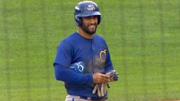 Abraham Toro hits for the cycle in Triple-A!