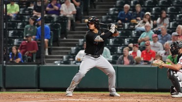 Aug. 30: Velazquez homers, but Ducks fall in Richmond, 7-2
