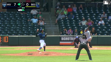 Enmanuel Tejeda singles on a ground ball to second baseman Juanfel Peguero. Wilson Rodriguez scores.