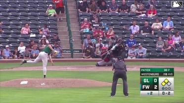 Conner Westenburg triples (1) on a line drive to right fielder Eduardo Quintero. Yoiber Ocopio scores. Yimy Tovar scores.