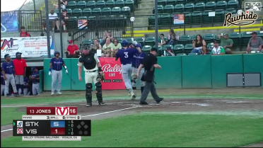 Henry Bolte crushes second home run of the night