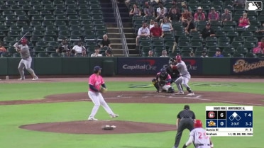 Carter Graham doubles (8) on a sharp line drive to center fielder Theo Gillen. Marcus Smith scores.