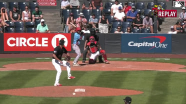 Jack Eshleman In play, run(s) to Roldy Brito