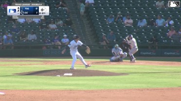 Taylor Young reaches on a fielding error by shortstop Max Holy. Kole Myers scores. Taylor Young to 2nd.