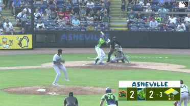 Jack Moss singles on a ground ball to center fielder Shalin Polanco. Justin Thomas Jr. scores. Chase Call scores. Jack Moss to 2nd.