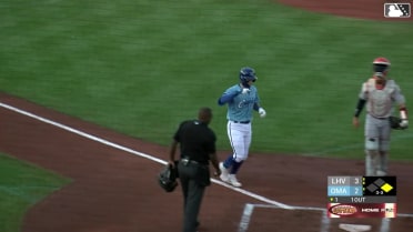 Carter Jensen launches a three-run homer