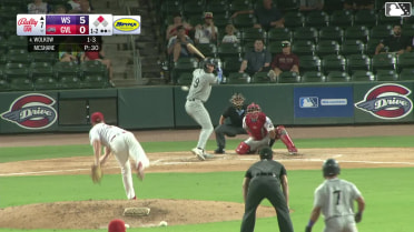 George Wolkow homers (21) on a fly ball to right field. Javier Mogollon scores.