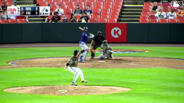 Corey Collins doubles (9) on a fly ball to right fielder Alfredo Velásquez. John Bay scores.