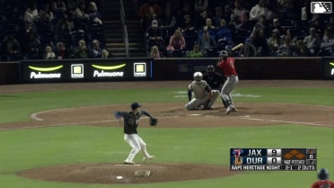 Andrew Pintar doubles (3) on a line drive to left fielder Justyn-Henry Malloy. Jacob Berry scores. Heriberto Hernández scores. Maximo Acosta to 3rd.