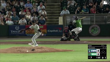 Luis Vázquez homers (5) on a line drive to left field.