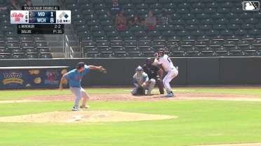 Brandon Winokur homers (3) on a line drive to center field. Andrew Cossetti scores.